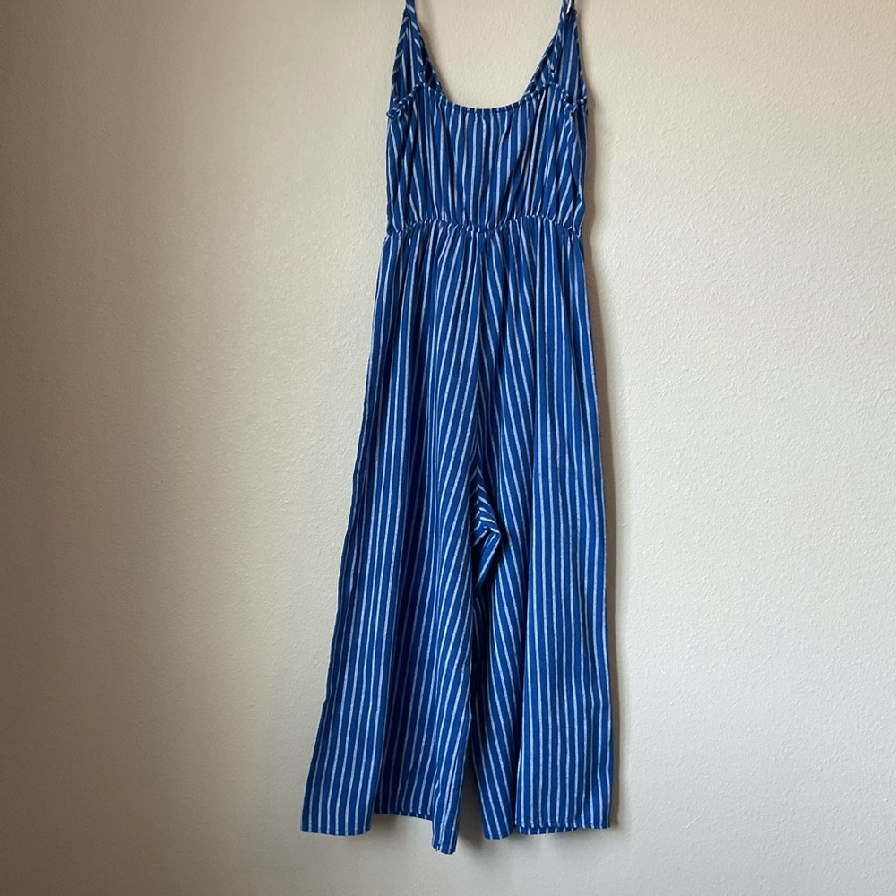 Everly xs blue. Pinstriped wideleg Jumpsuit - Picture 6 of 7